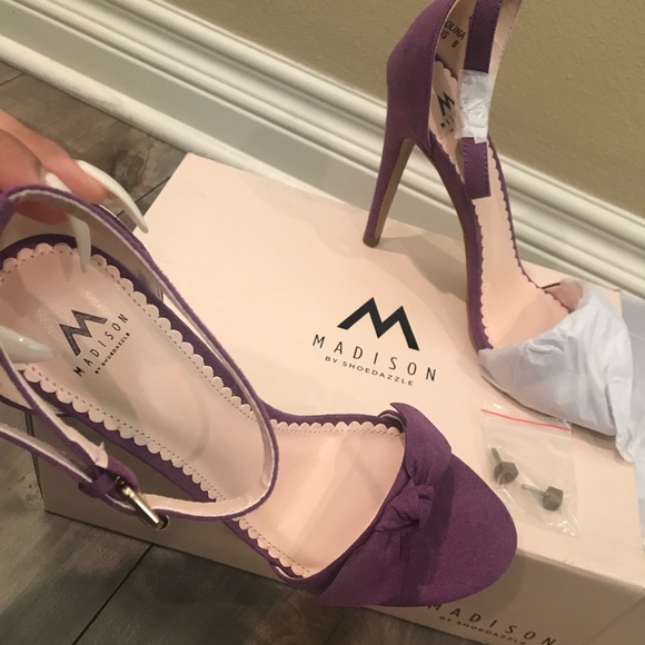 NBW! Cute MADISON heels by ShoeDazzle - Picture 2 of 2